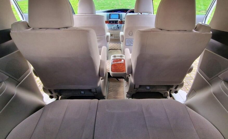 Toyota Estima 2009